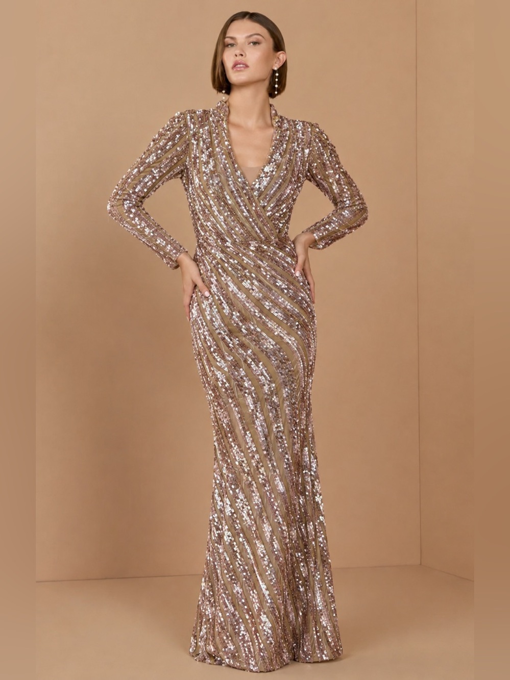 NWT Primavera Couture 9683
Rare Discontinued Luxury Hand
Beaded Sequin Gown 6